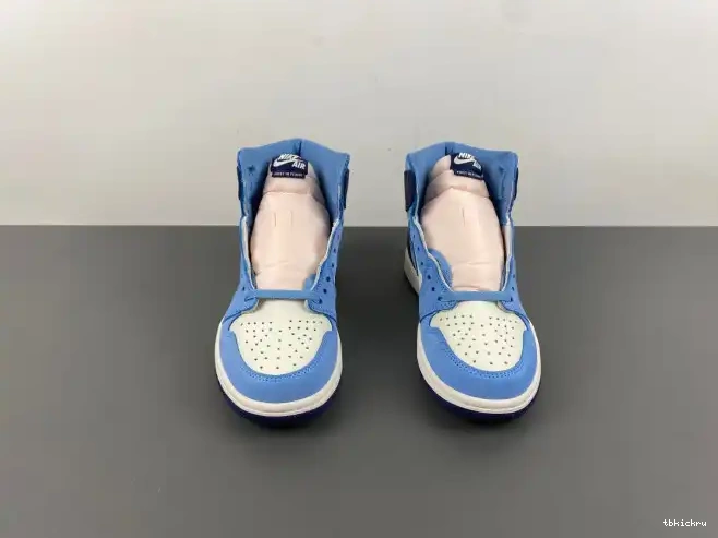 Rep TBkick Jordan FD2596-400 Flight 1 First WMNS in OG Air High 0511